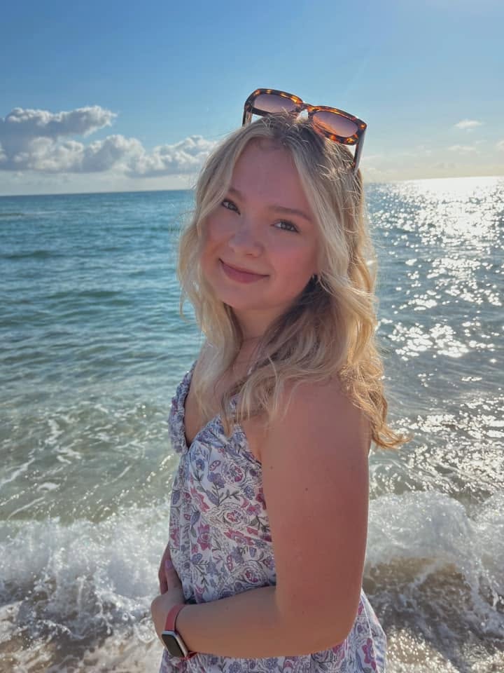 Mallory on her trip to Florida